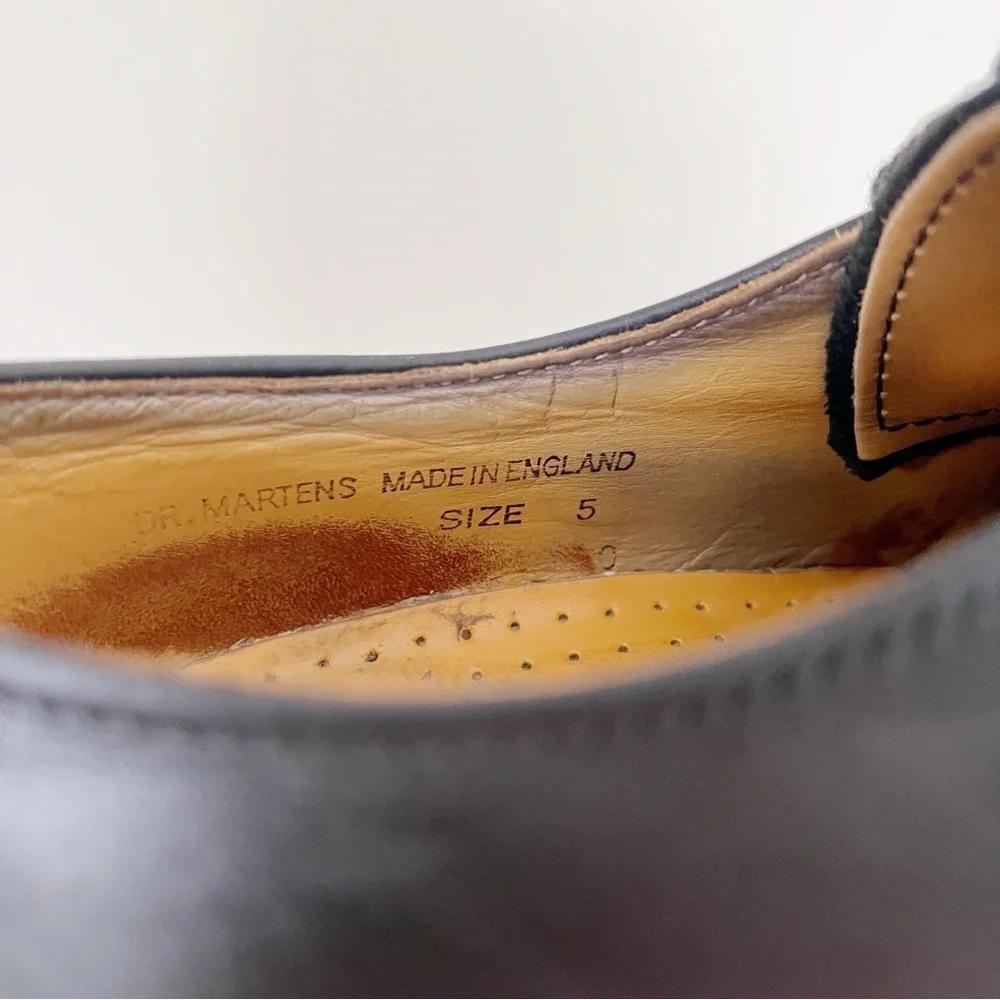 Dr Martens • vintage 8266 black leather platform shoes oxford chunky sole MIE